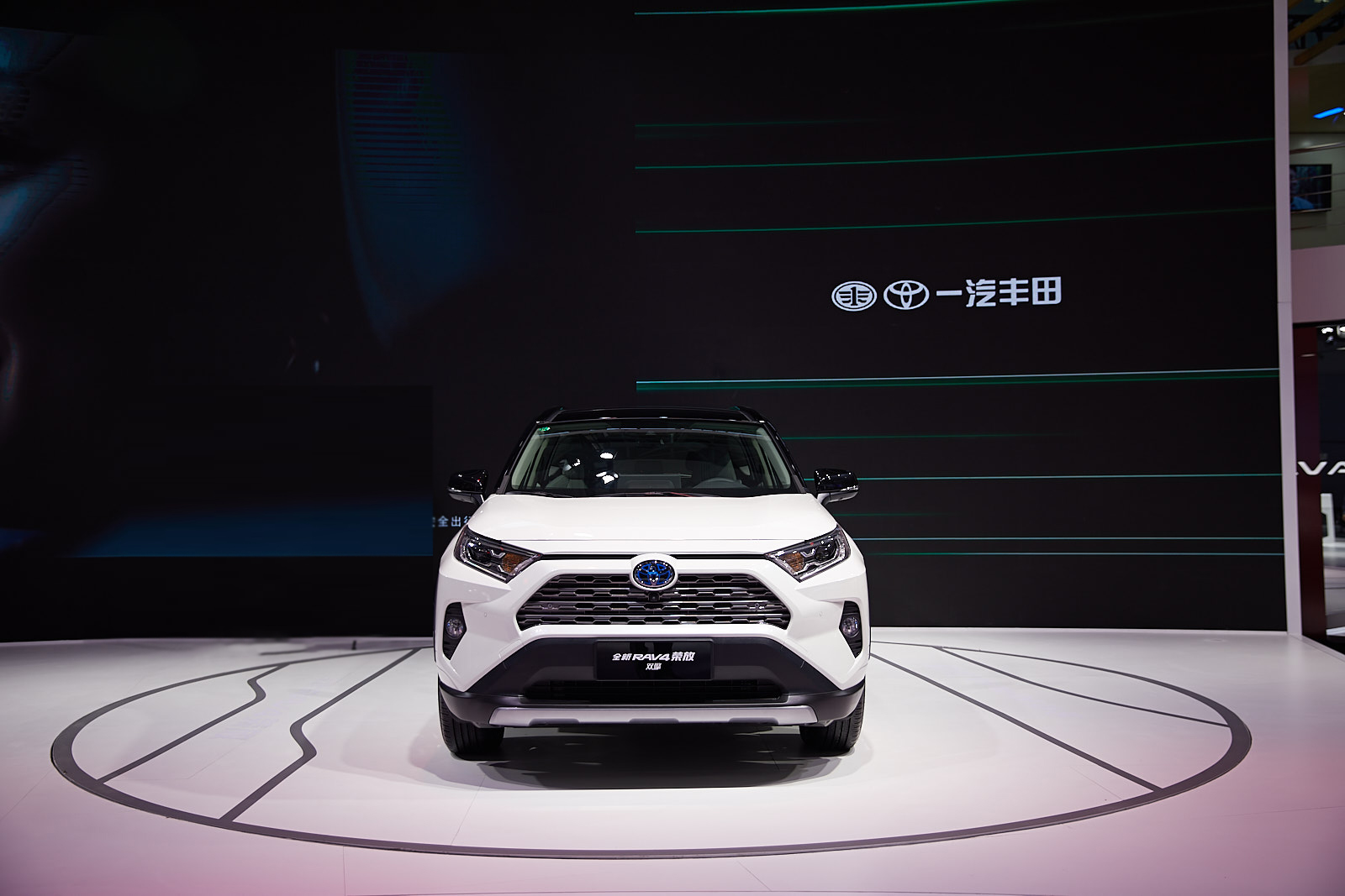 全新rav4荣放赋能,一汽丰田高歌猛进