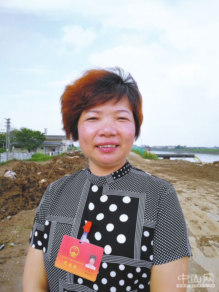 市人大代表卢桂芳:频上堤围察水情 屡为水利提建议_新闻频道_中山网