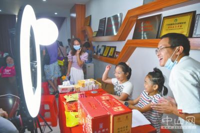 中山市黄圃镇2020年GDP_中山市黄圃镇新娘石