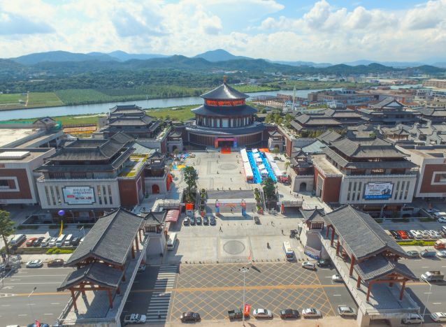 15亿元访问量超600万人次