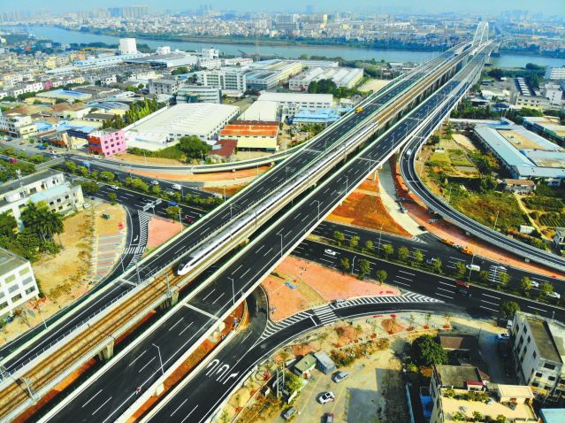 十水线105国道半互通立交正式通车