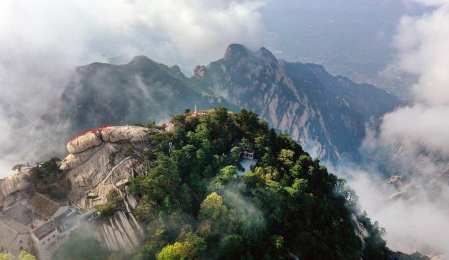 （美丽中国）（3）华山云起险峰间(2369942)-20220429092043.JPG