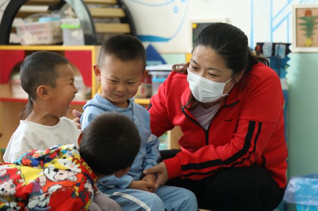 （图片故事）（1）守望海岛幼儿园的“灯塔(2436663)-20220607101501.JPG