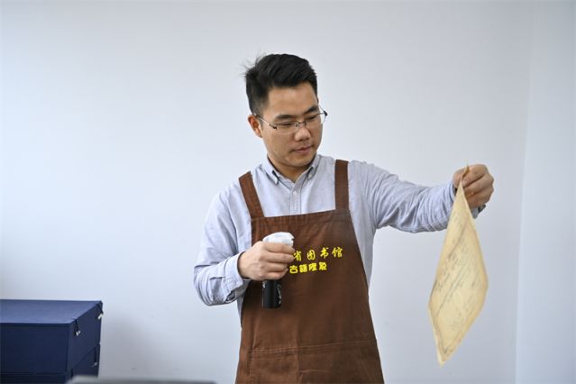 （文化）（4）我为古籍做“微创”(2971745)-20230423102146.jpg