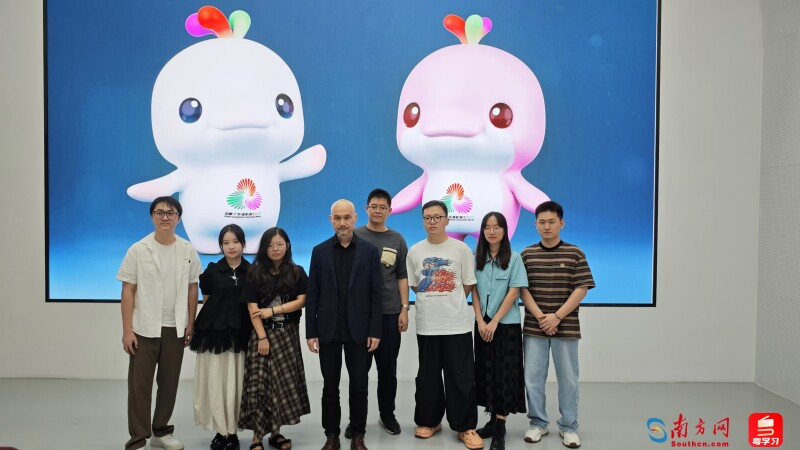 十五运会和残特奥会会徽、吉祥物设计团队，