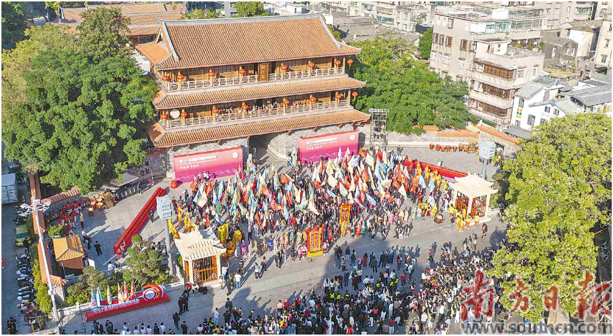 11月29日，潮州舉行“潮人歸鄉(xiāng)·根脈永續(xù)”文化參觀活動(dòng)。南方日報(bào)記者 黃品 攝