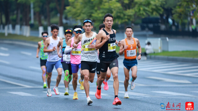 2025黃埔馬拉松起跑，攝影：曹雅琴