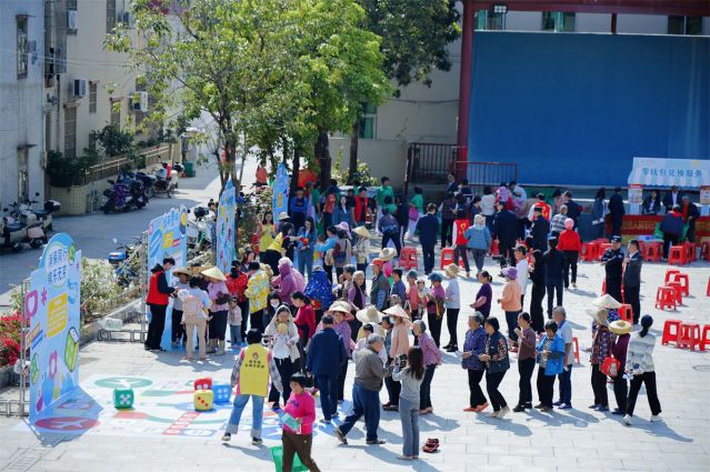 农业银行中山分行走进乡村开展3·15 金融消费者权益保护专题宣传活动 (8).jpg