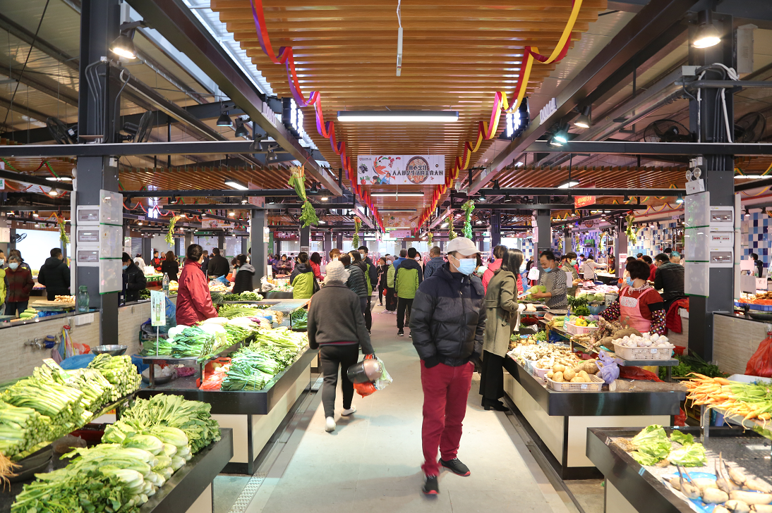 农贸市场与千家万户生活息息相关,农贸市场改造让年代久远的菜市场